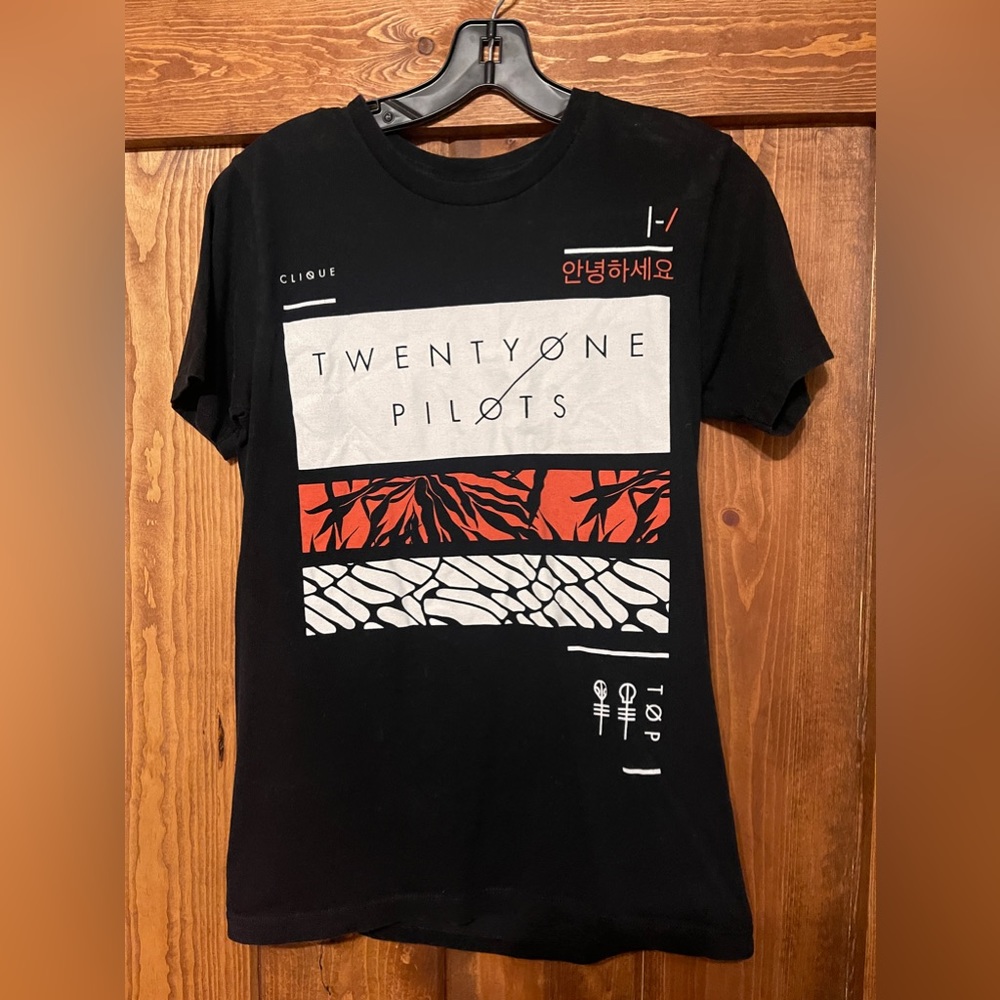 21 Pilots shirt
